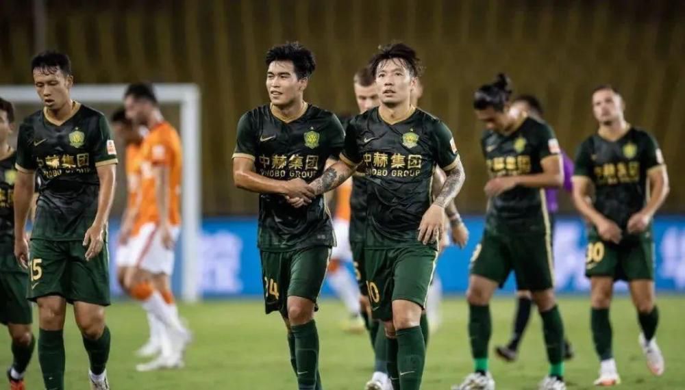 《Goal》分析罗马下一轮联赛前景，共有8人无法出战下一轮客战博洛尼亚的比赛。